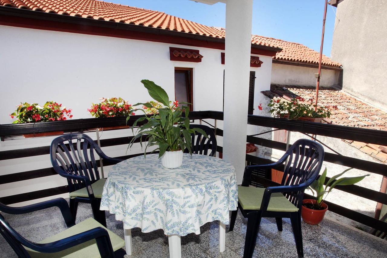 Apartments Patricia Banjole Bagian luar foto